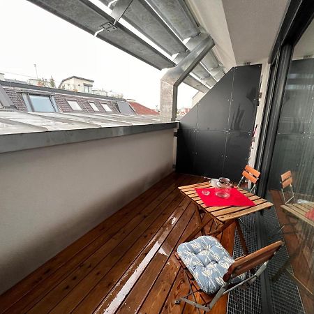 Tina'S Apartment Vienna Exterior photo